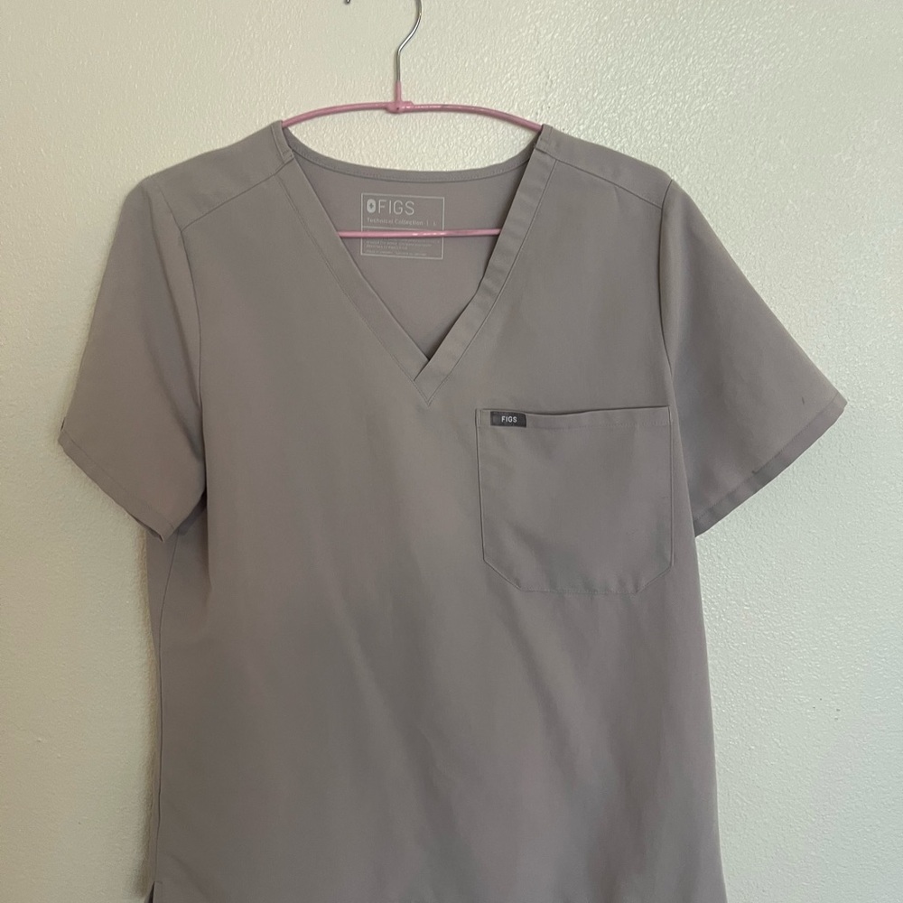 FIGS Scrub Top – Slate (Limited Edition), Size Large
